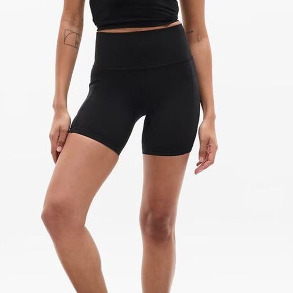 Athleta 987266-00 Women's Sz XS Black Salutation Stash High Rise 7" Shorts - Picture 12 of 14